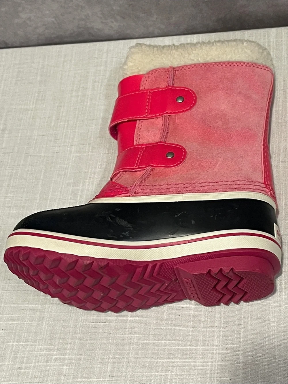 Sorel 1964 Pac Strap Boot Pink Kids Winter Boots with Faux Fur size 10